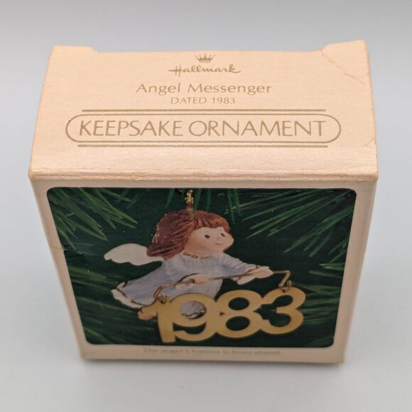Hallmark Keepsake Angel Messenger 1983 Christmas Tree Ornament - Picture 8 of 9